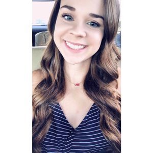 Meet your Posher, Maddy